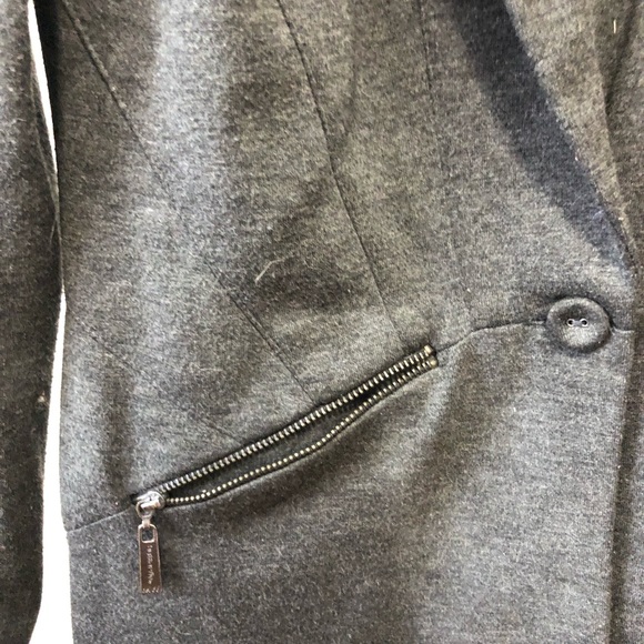 World comfiest blazer - Picture 2 of 5